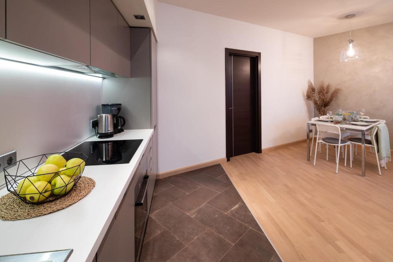 Old Riga Two Bedroom Apartment With 2 Bathrooms Екстер'єр фото