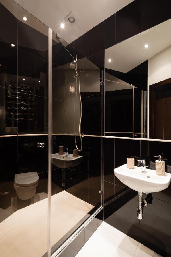 Old Riga Two Bedroom Apartment With 2 Bathrooms Екстер'єр фото